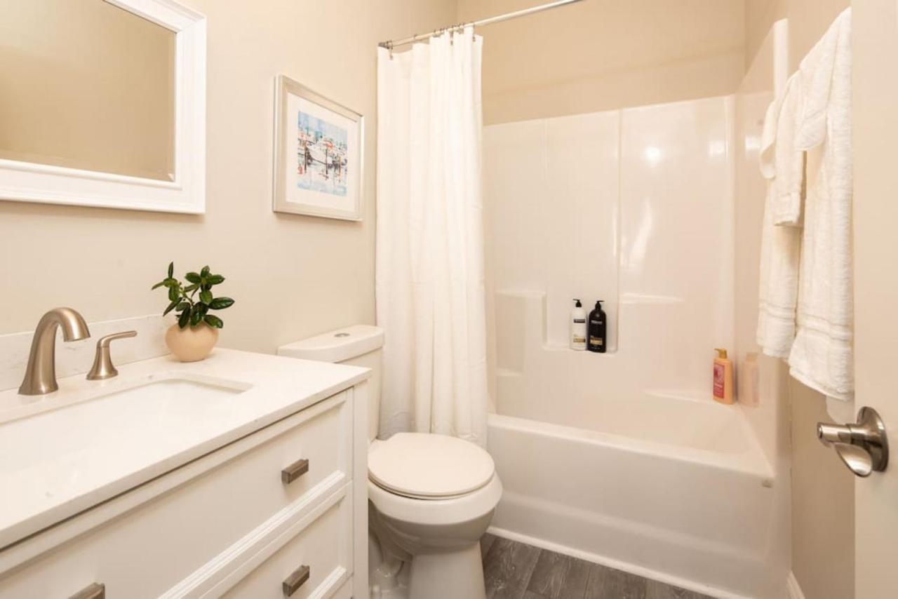 Lovely 4Br King Beds Steps To Beach And Pier G Myrtle Beach Exterior photo